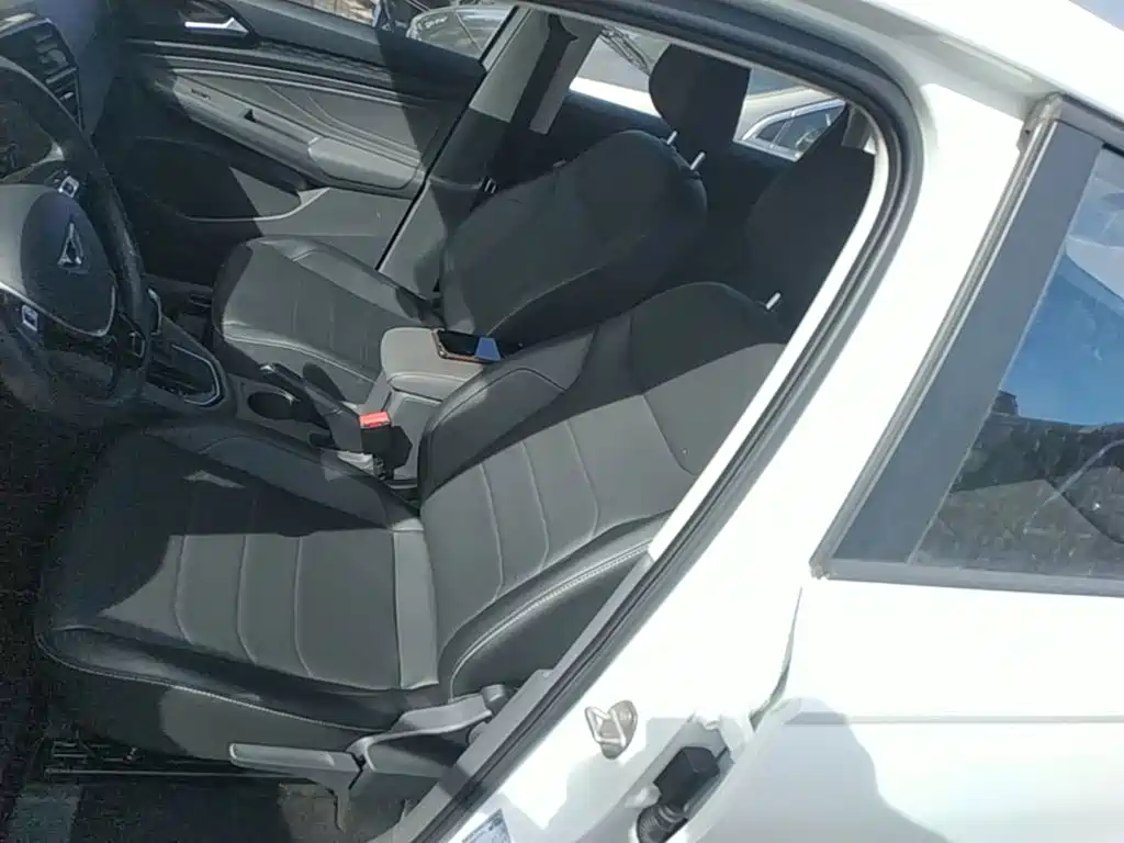 Jetta VS5 — миниатюра 15