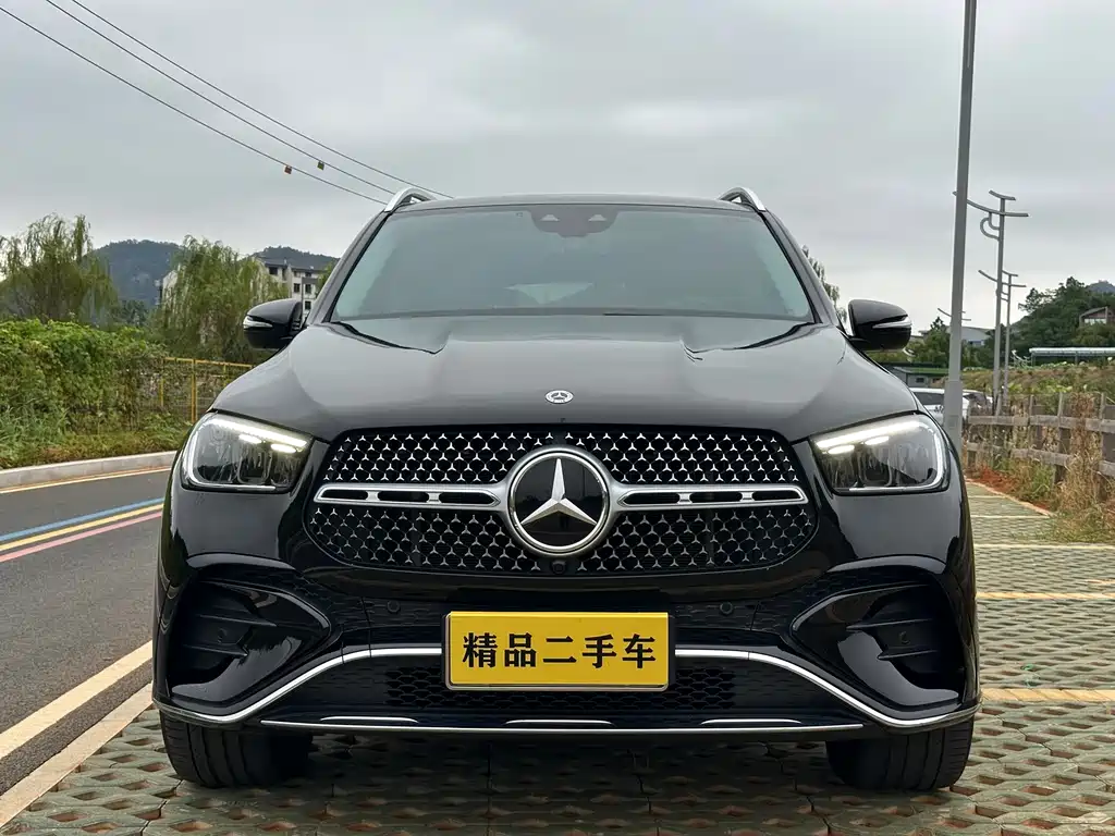 Mercedes-Benz GLE (Import) — миниатюра 2