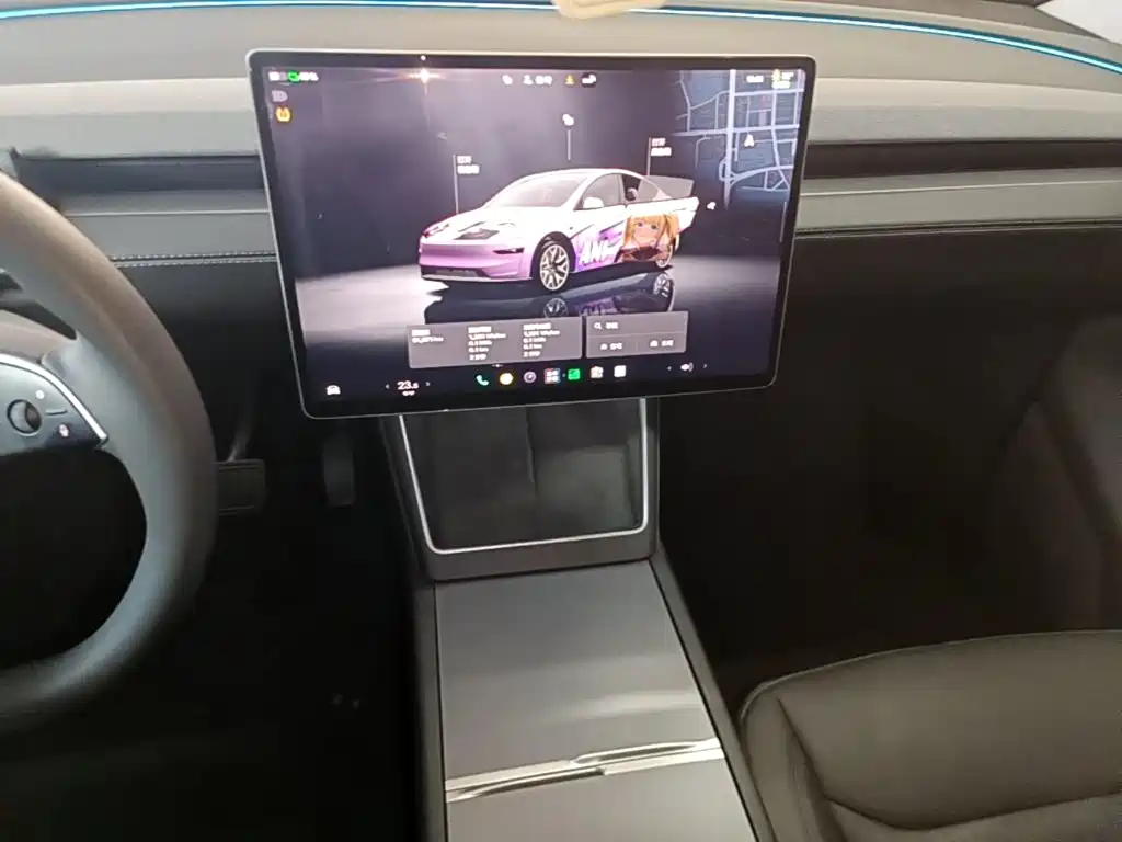 Tesla Model Y — миниатюра 13