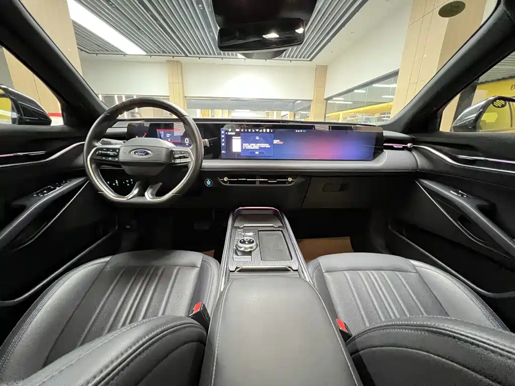 Ford Mondeo — миниатюра 11