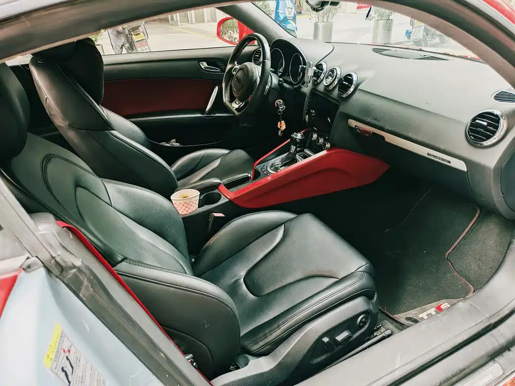 Audi TTS — миниатюра 11