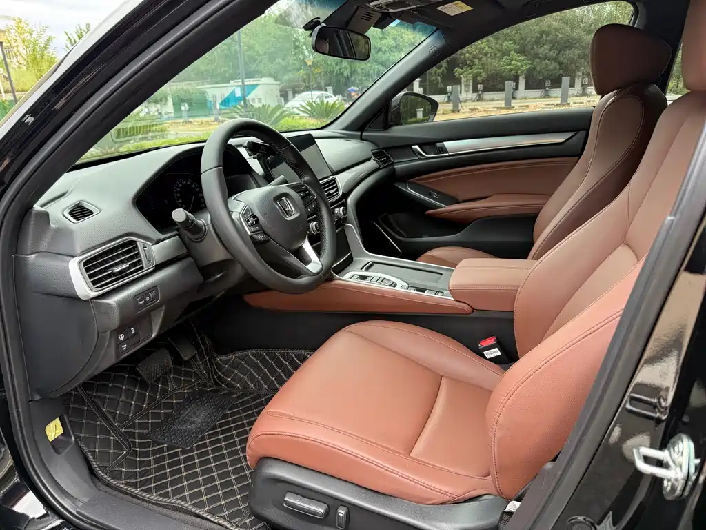 Honda Inspire 2022 2.0L