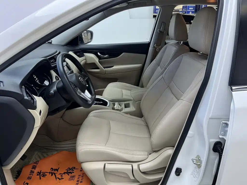 Nissan X-Trail — миниатюра 6