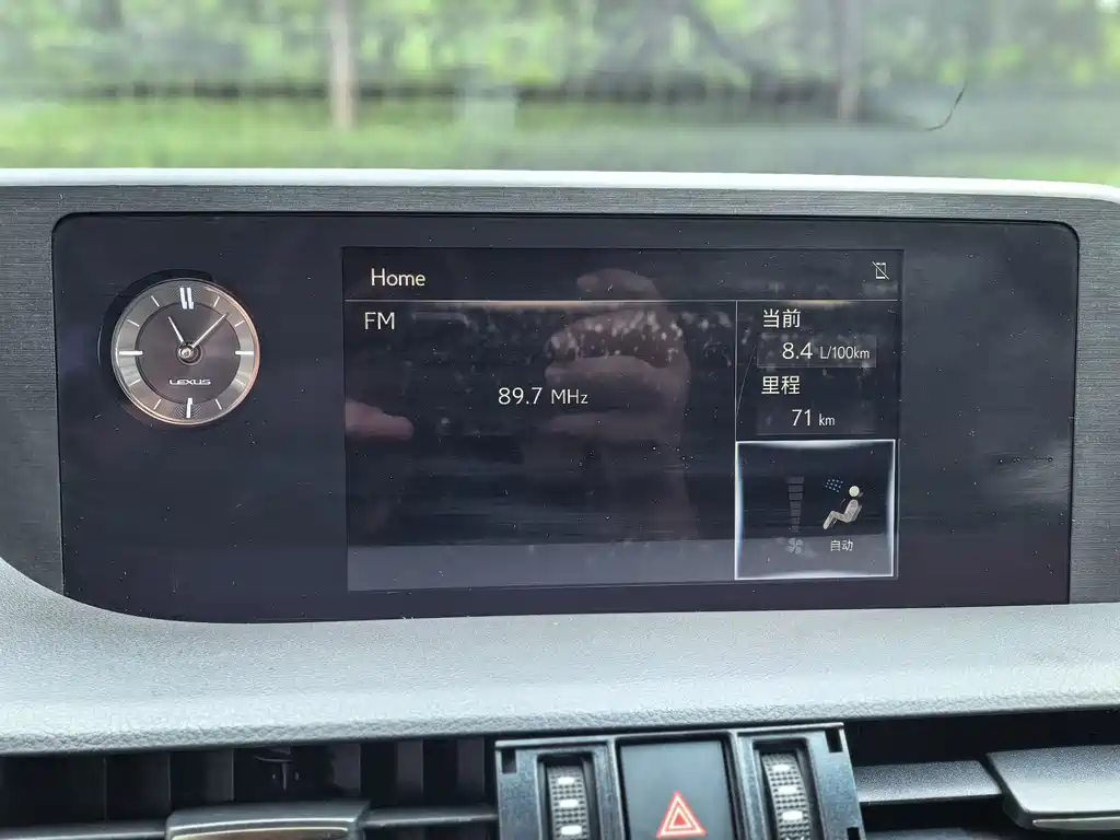 Lexus ES — миниатюра 8