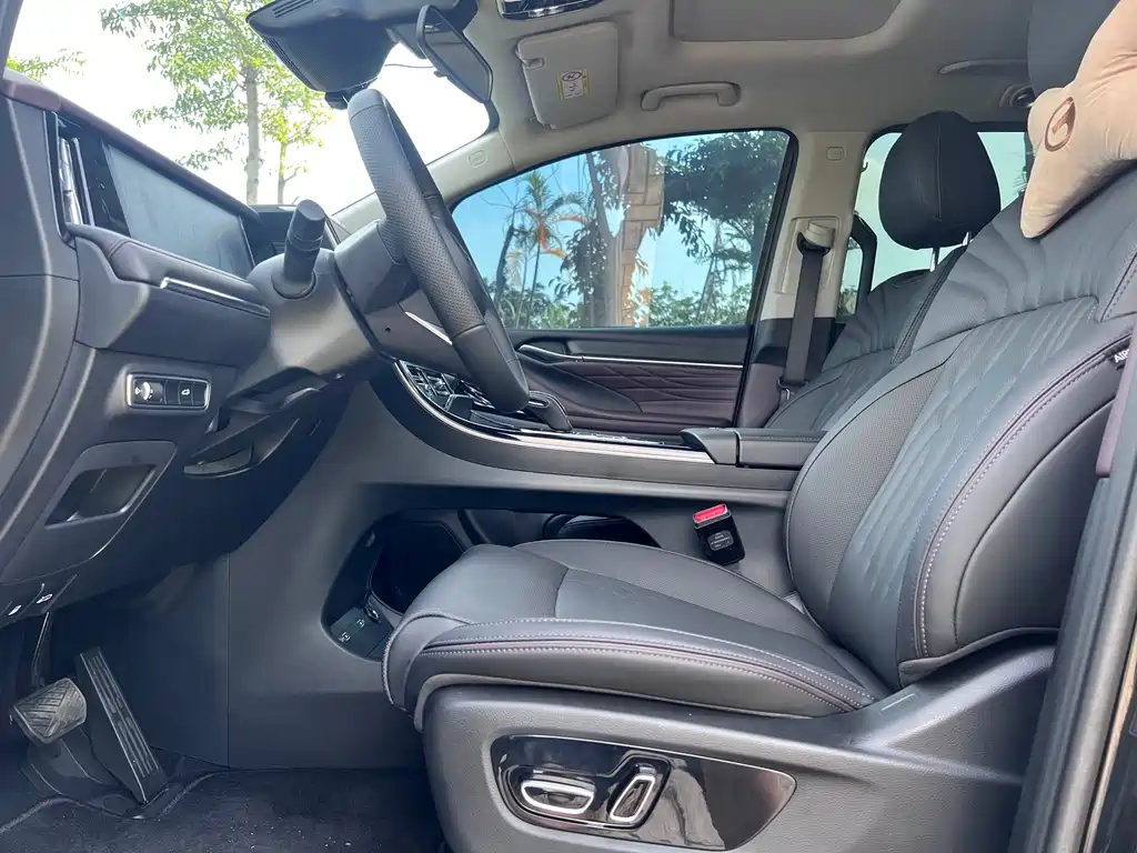 GAC M8 2024 400T Luxury