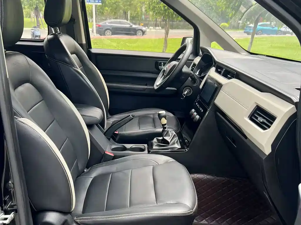 WULING WULING JOURNEY