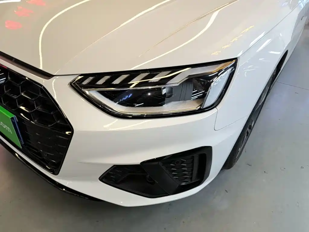 Audi A4L — миниатюра 24