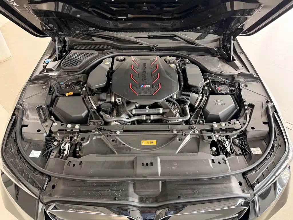 BMW M5 2025 M5