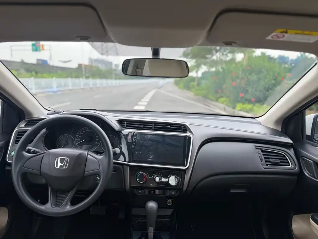 Honda City 1.5L CVT Comfort Edition, фото 15