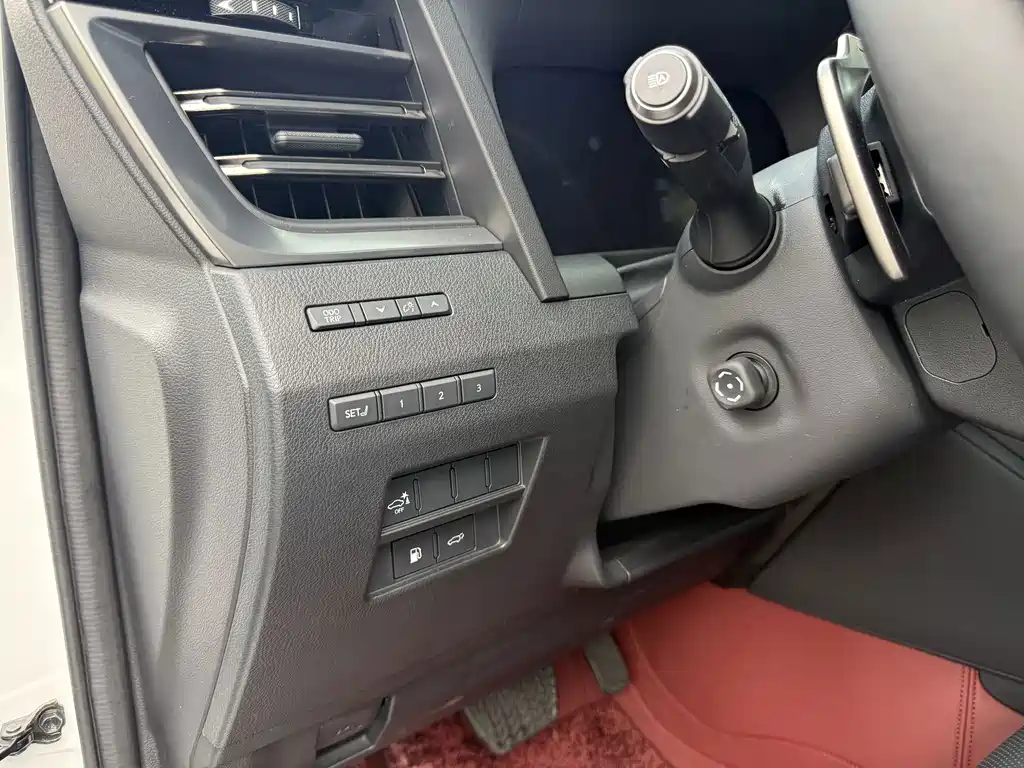 Lexus GX — миниатюра 8