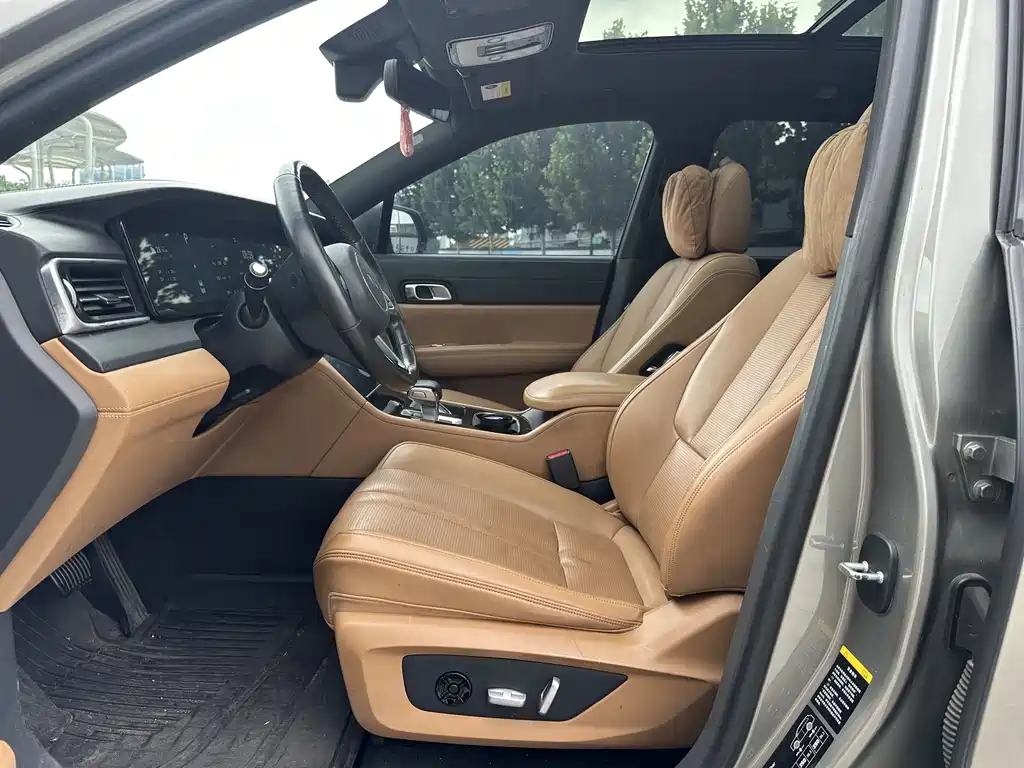 Li Auto ONE 2020 6 мест