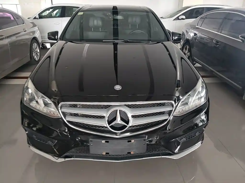 Mercedes-Benz E-Class — миниатюра 3