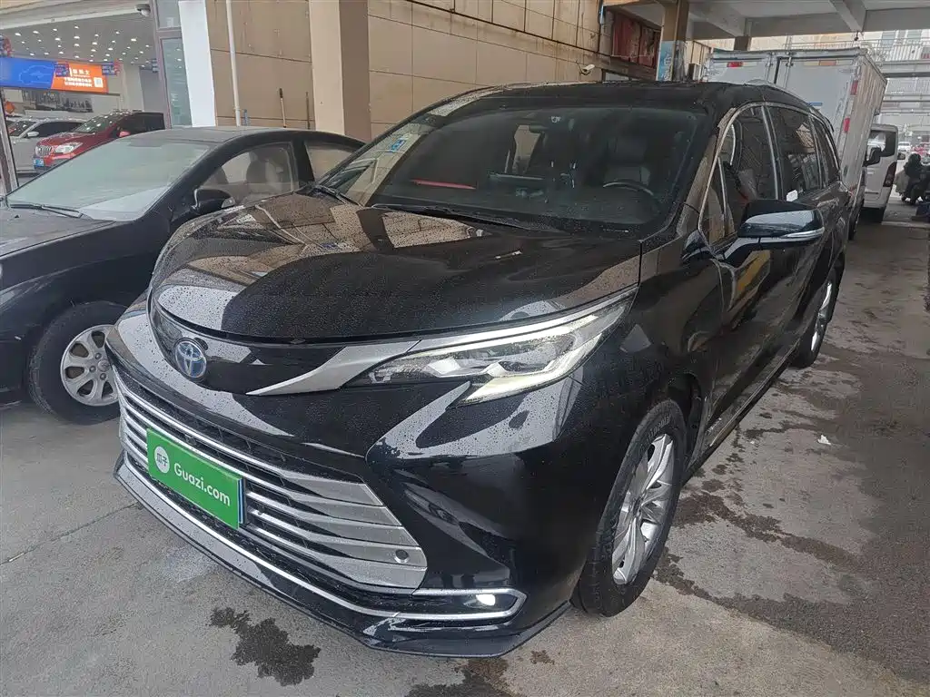 Toyota Sienna 2022