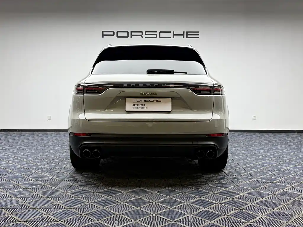 Porsche Cayenne Hybrid — миниатюра 2