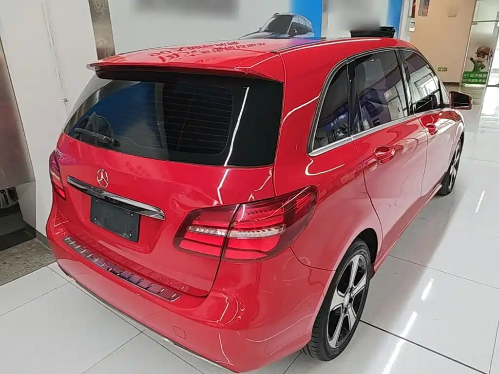 Mercedes-Benz B-Class — миниатюра 7