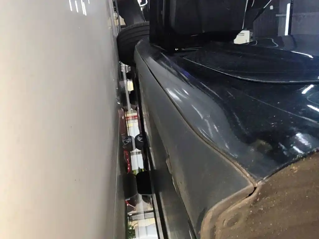 Tesla Model 3 — миниатюра 22