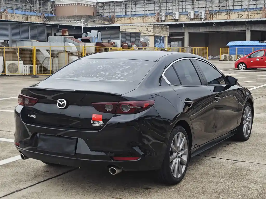 Mazda 3 Axela — миниатюра 5