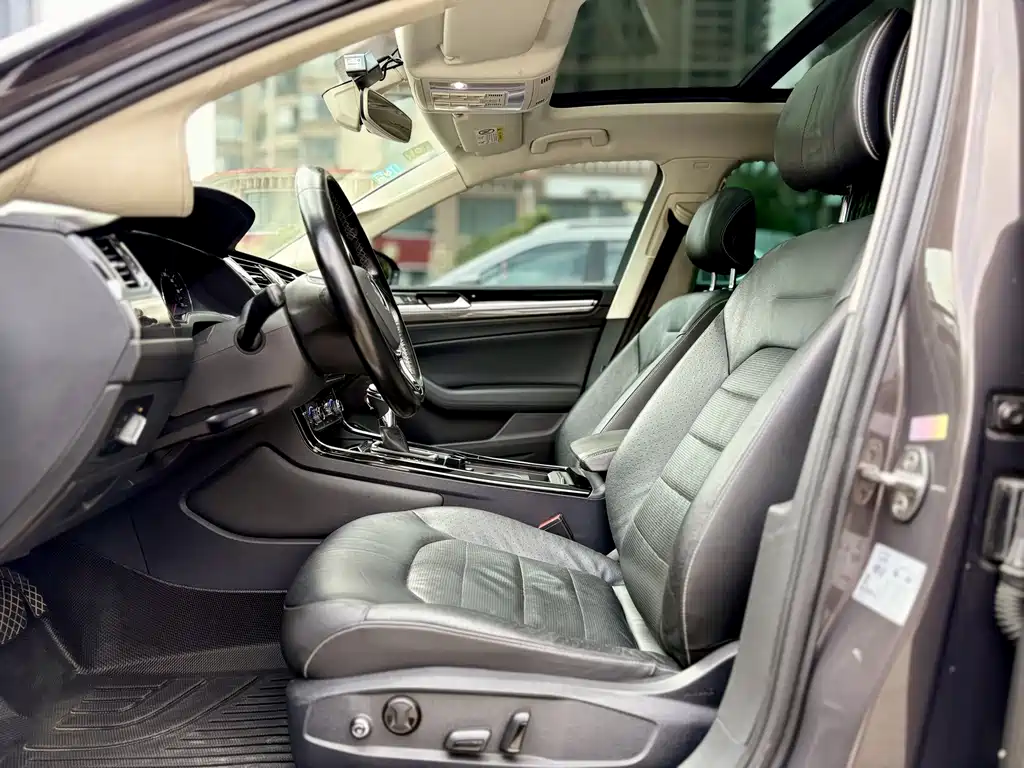 Volkswagen Phideon — миниатюра 4