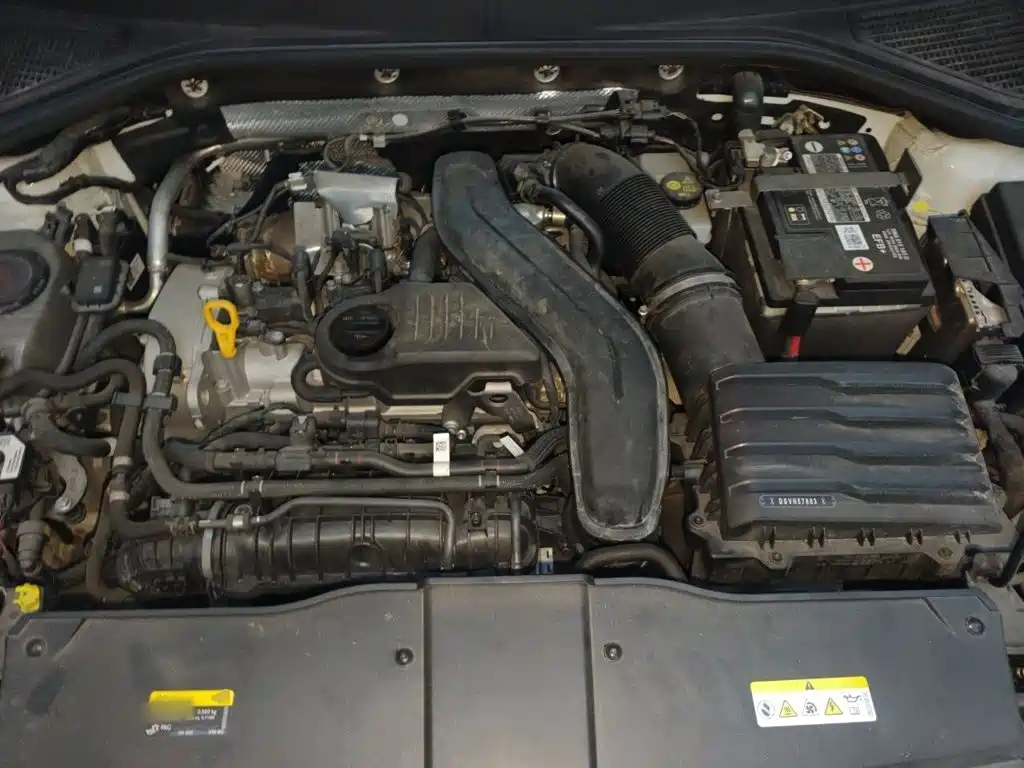 Volkswagen T-Roc — миниатюра 16