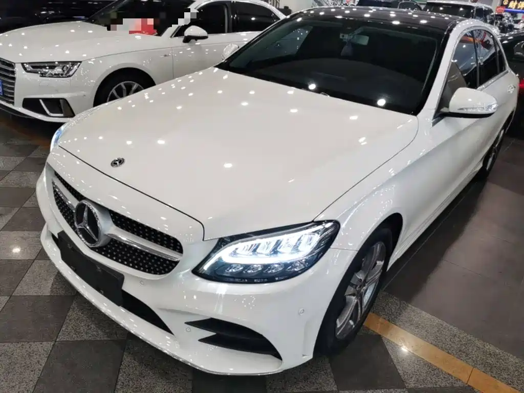 Mercedes-Benz C-Class — миниатюра 2