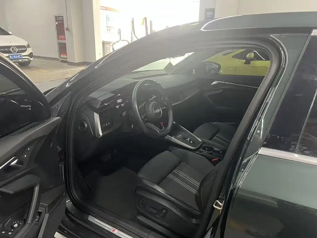 Audi A3 2023 A3L Limousine 35 TFSI Fashion Sport