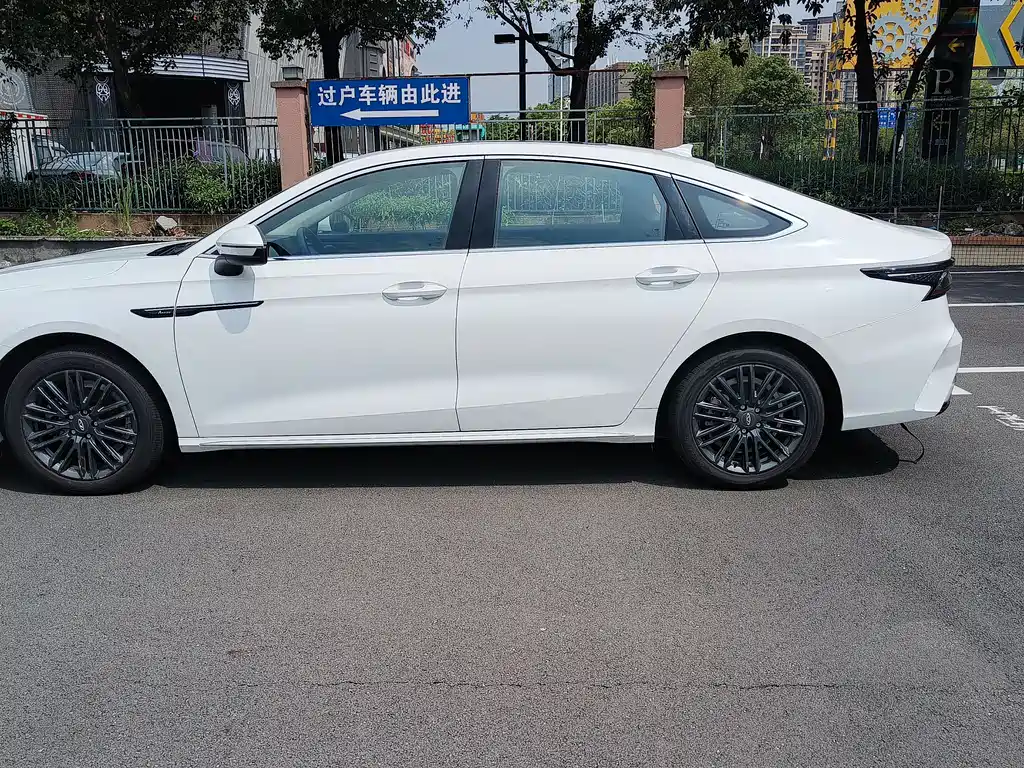 Chery Arrizo 8 8 2022 1.6T DCT