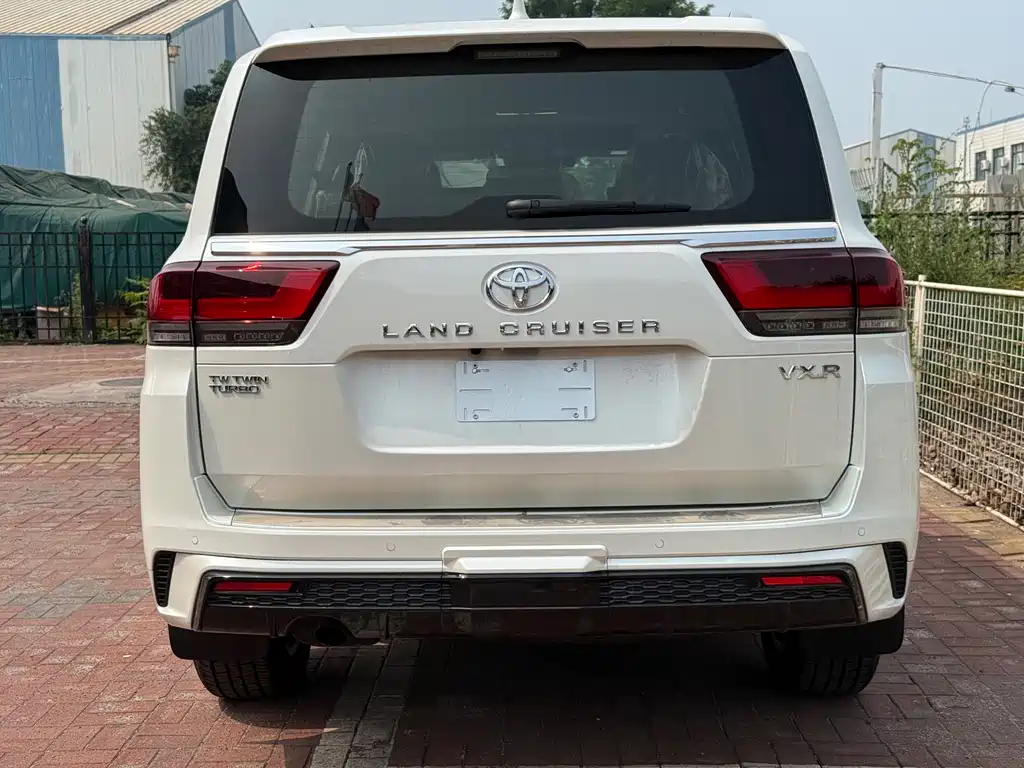 Toyota Land Cruiser 2026 3.3T
