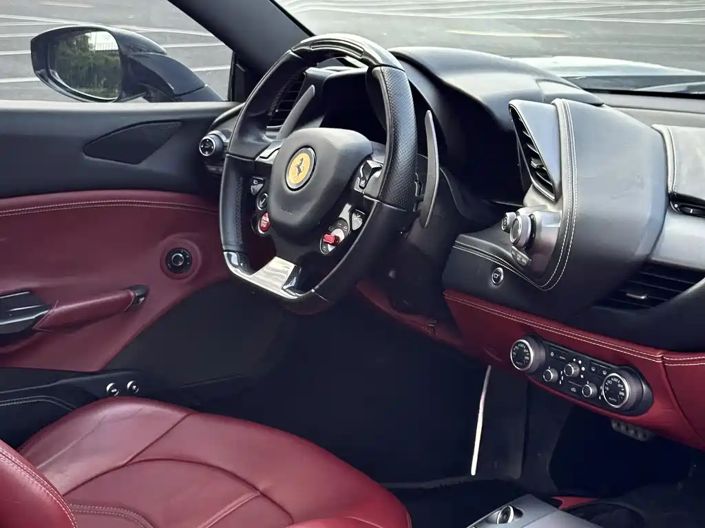 Ferrari 488 — фотографии объявления, Фото 11