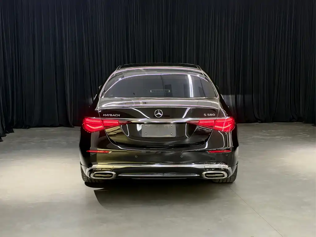 Mercedes-Benz S-Class — миниатюра 6