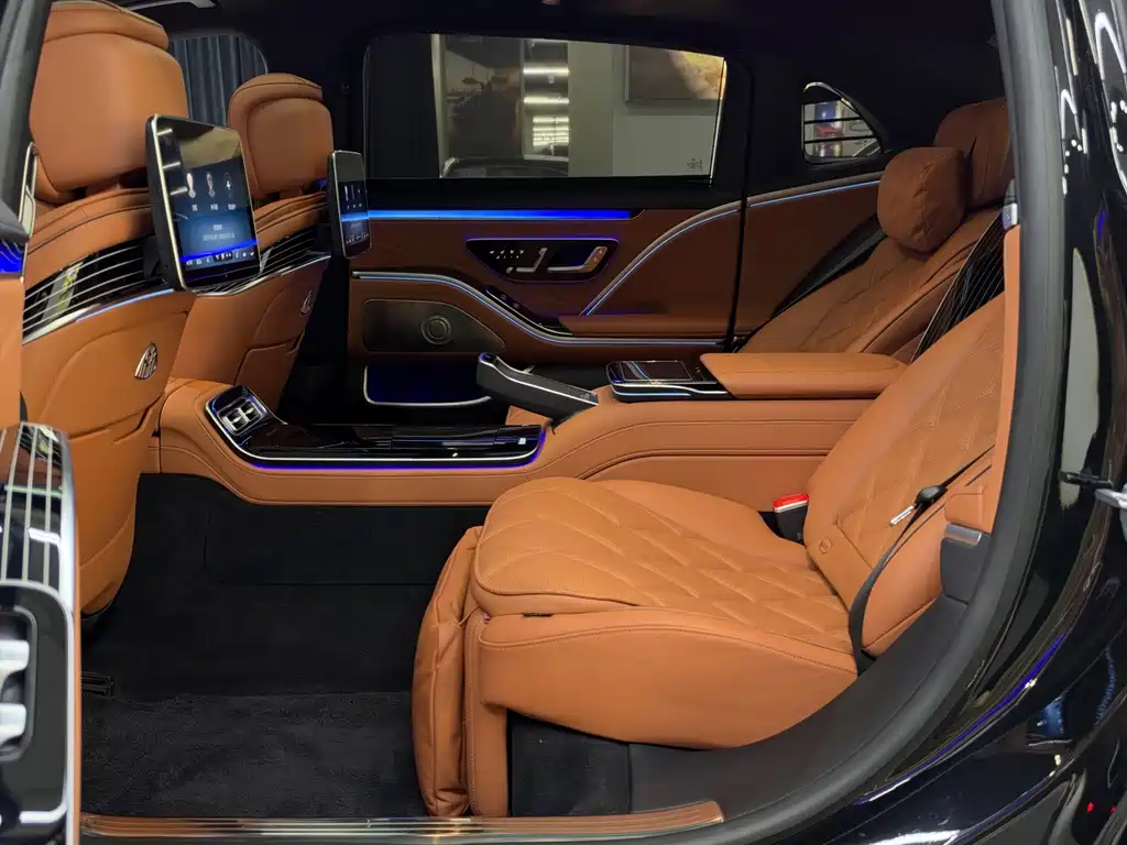 Mercedes-Benz S-Class — миниатюра 17