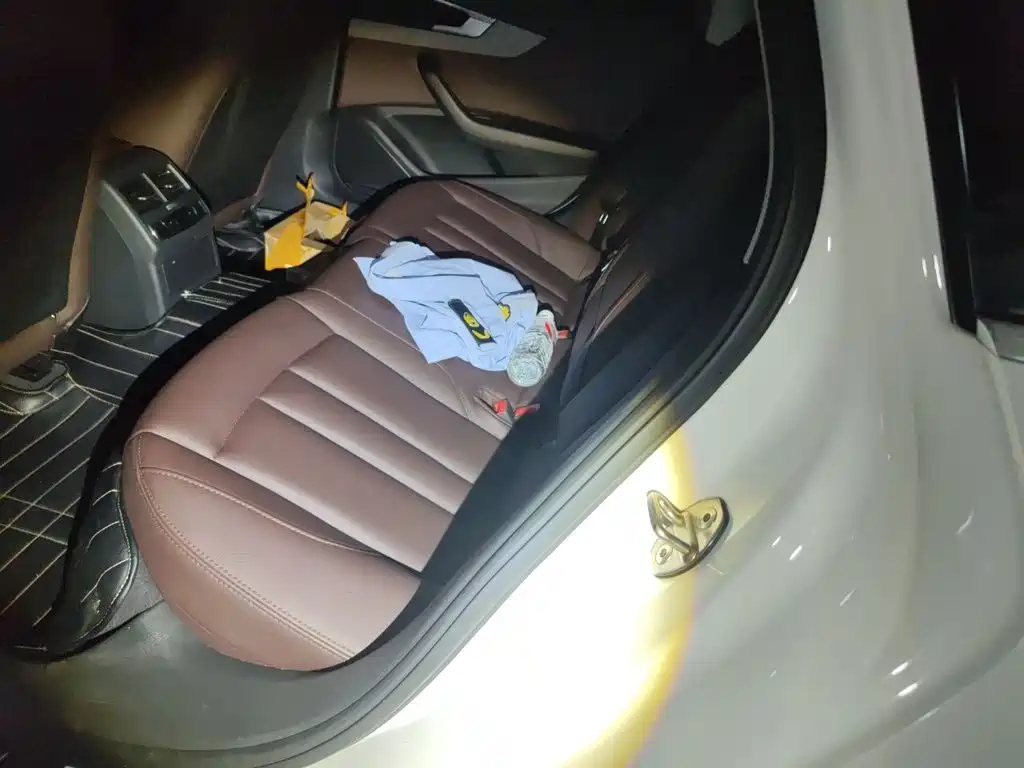 Audi A4L — миниатюра 13