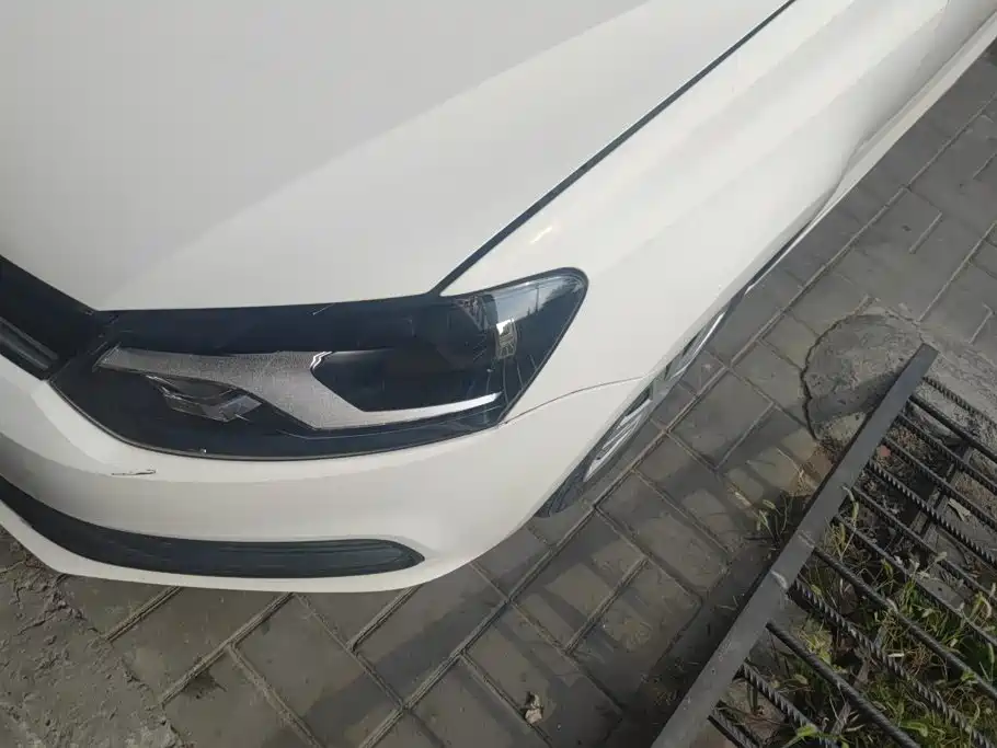 Volkswagen Polo — миниатюра 5