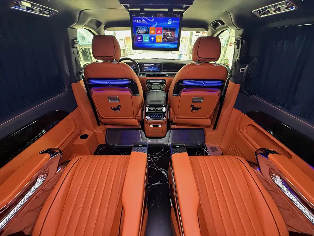 Mercedes-Benz Vito — миниатюра 13