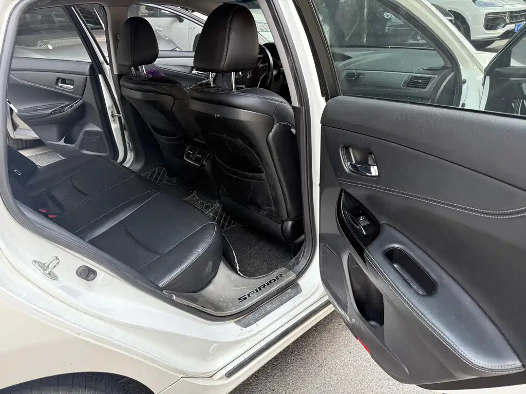 Honda Spirior — миниатюра 9