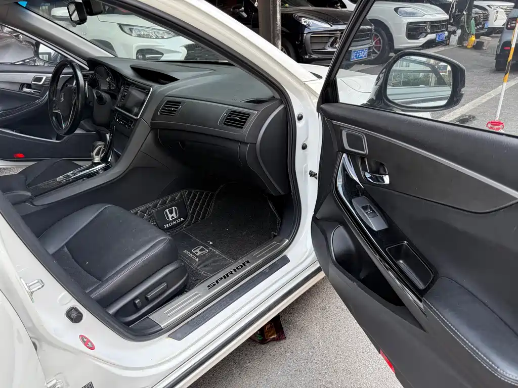 Honda Spirior — миниатюра 10