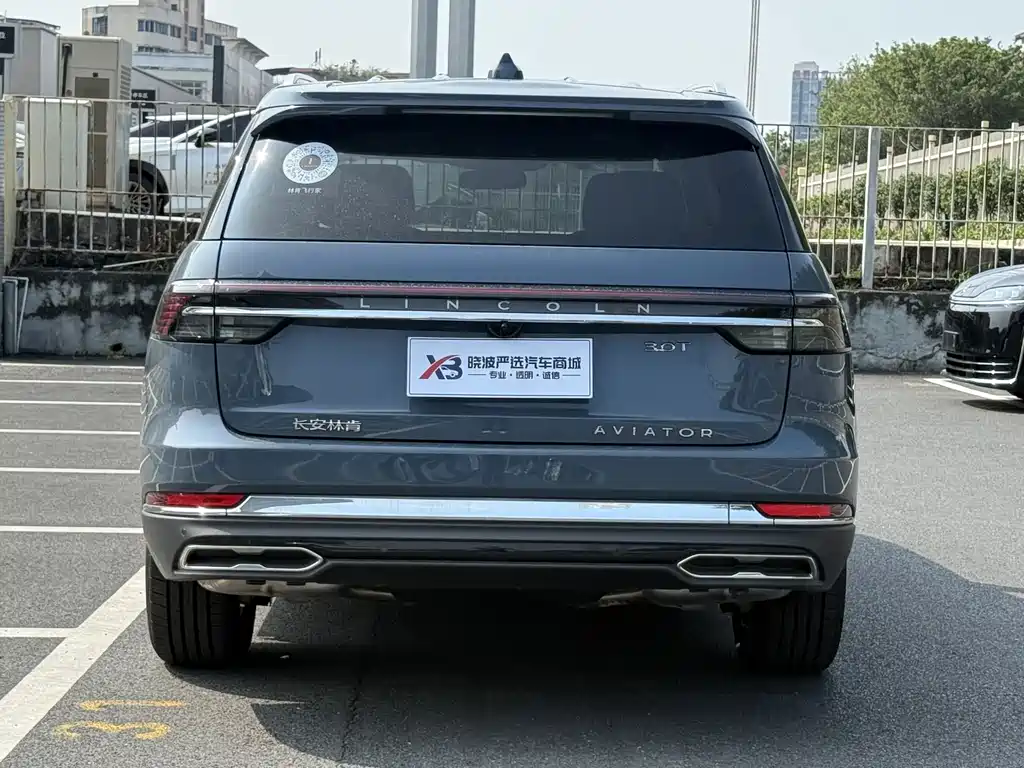 Lincoln Aviator — миниатюра 6