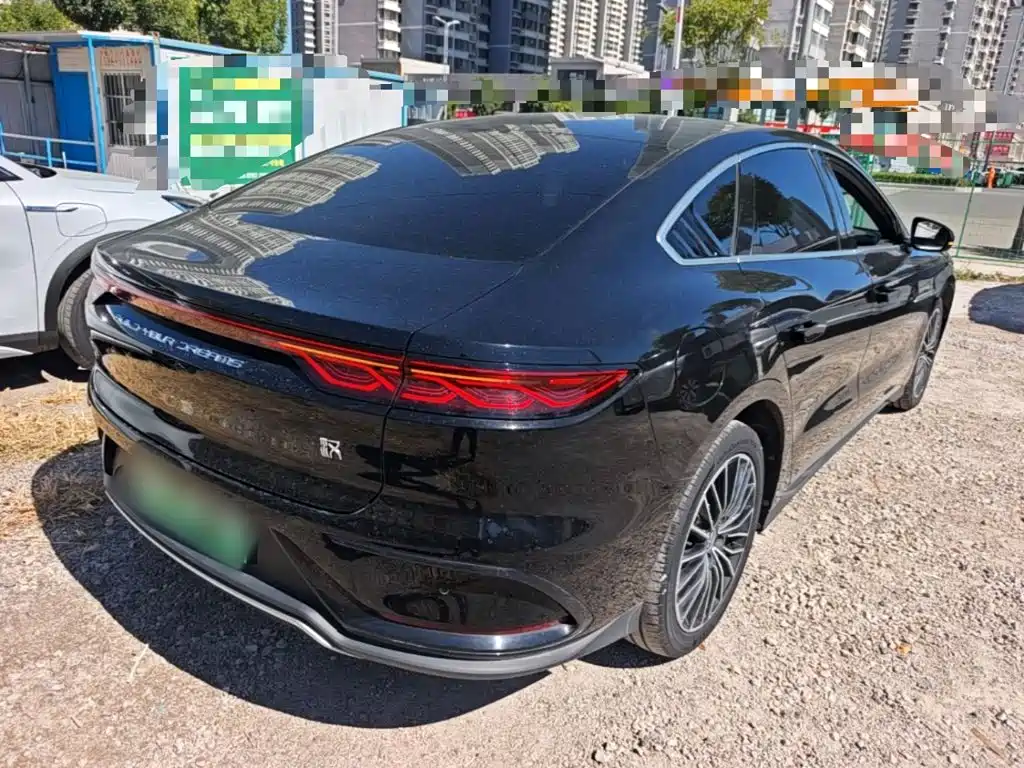 BYD Han — миниатюра 7