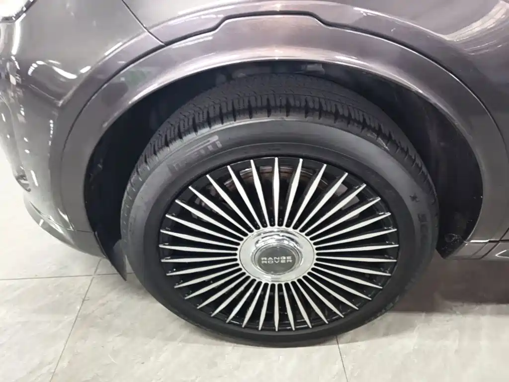 Land Rover Discovery Sport — миниатюра 23