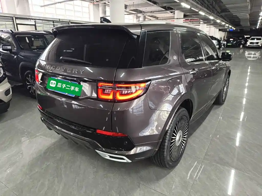 Land Rover Discovery Sport — миниатюра 7