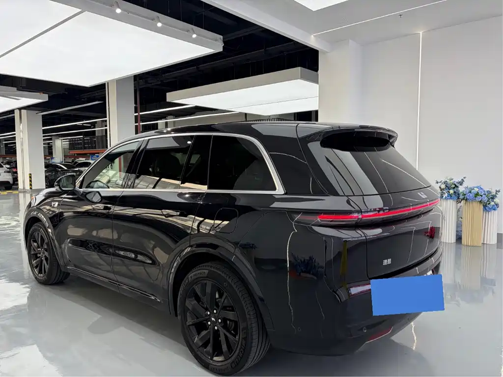 Li Auto Li L8 — миниатюра 14