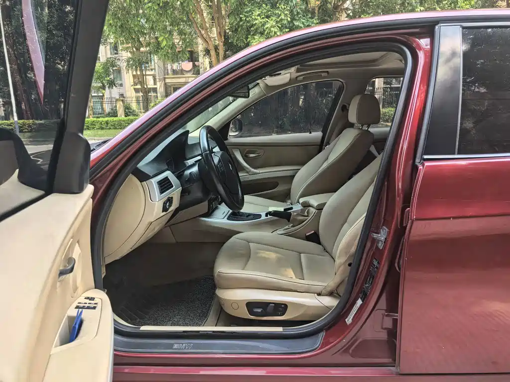 BMW 3 Series — миниатюра 7