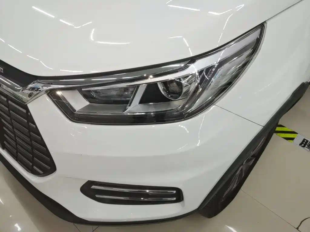 BYD Yuan EV — миниатюра 24