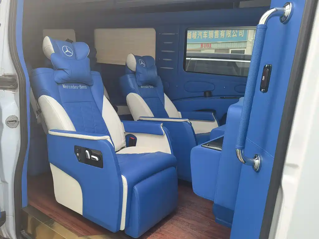Mercedes-Benz Sprinter 2015 3.5L AT