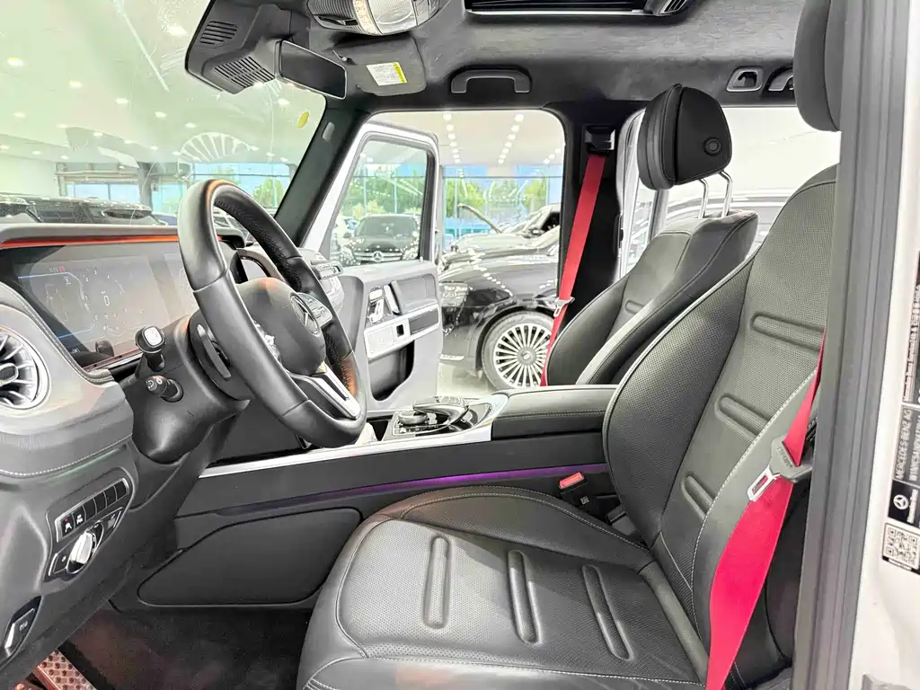 Mercedes-Benz G-Class — миниатюра 7
