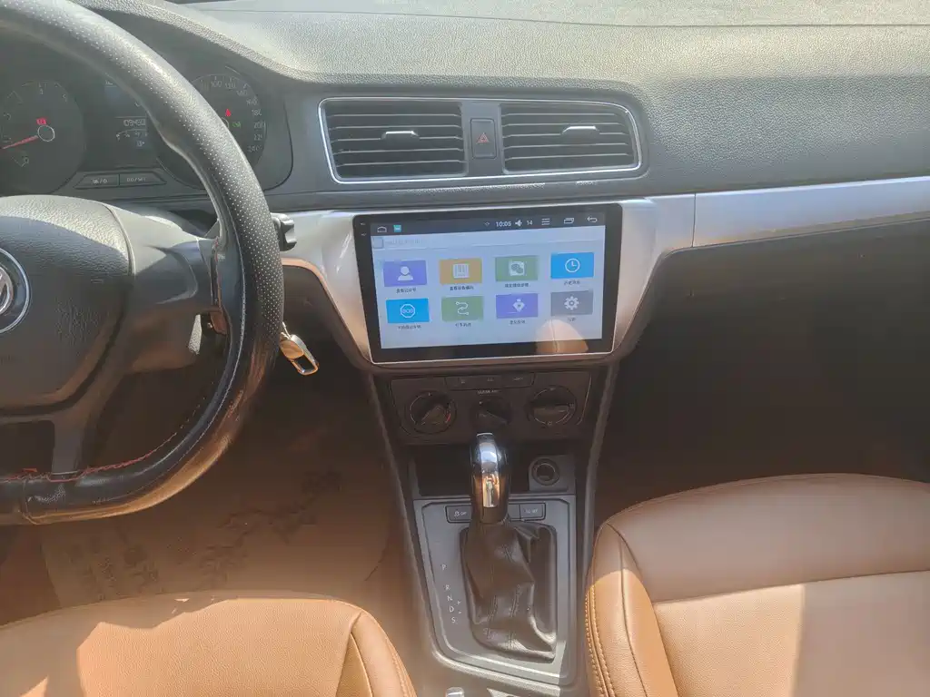 Volkswagen Lavida 2017 1.6L AT