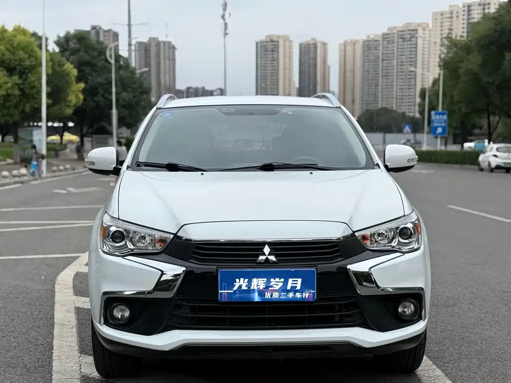 Mitsubishi ASX — миниатюра 2