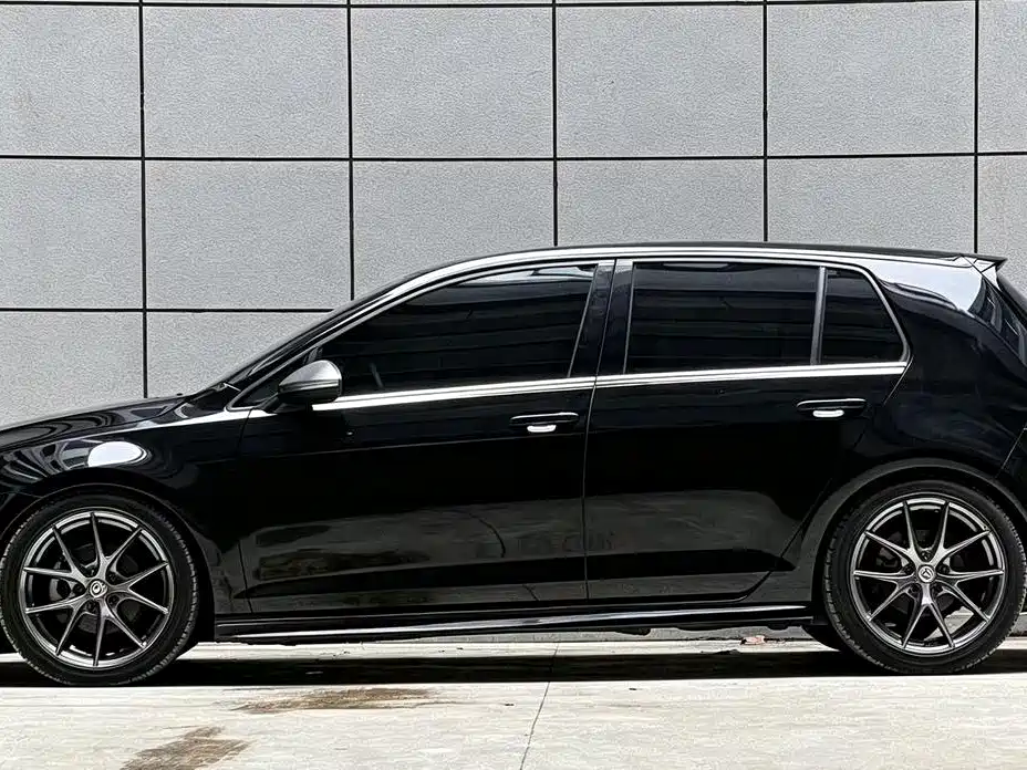 Volkswagen Golf — миниатюра 8