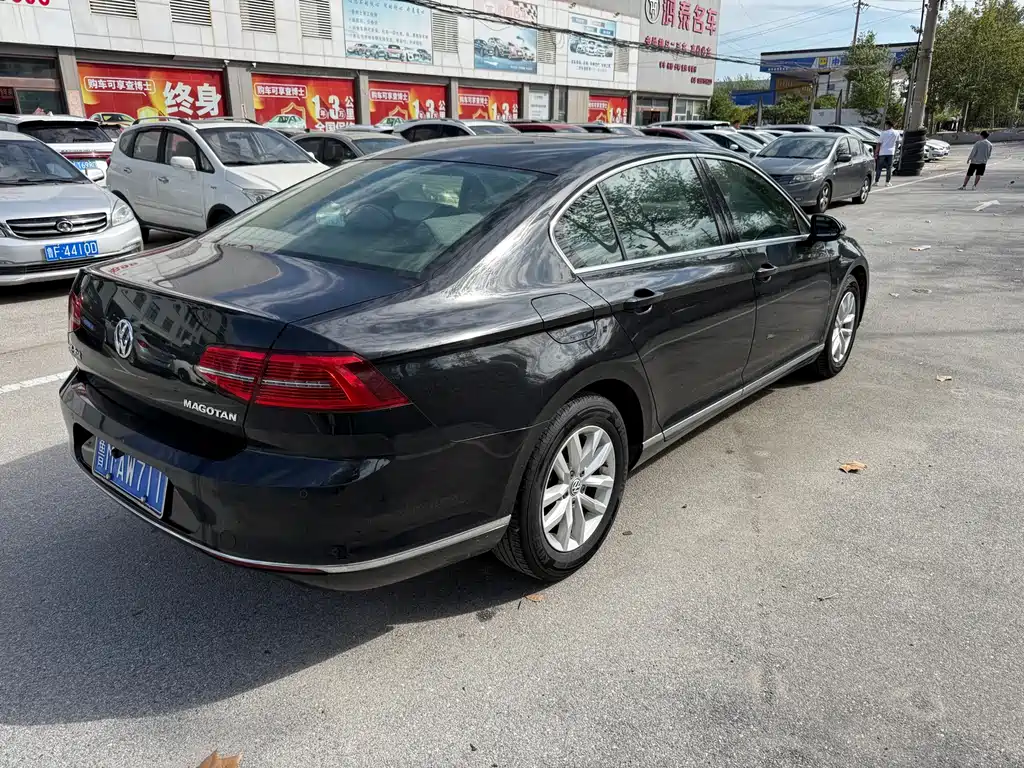 Volkswagen Magotan — миниатюра 4