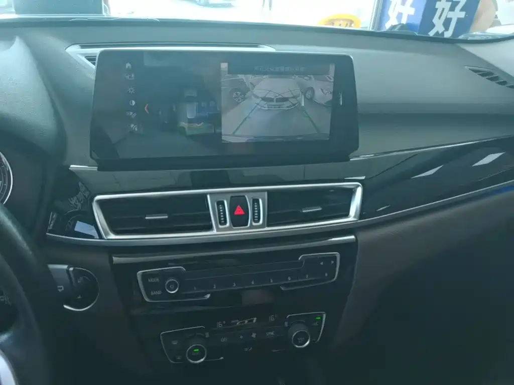 BMW X1 — миниатюра 13