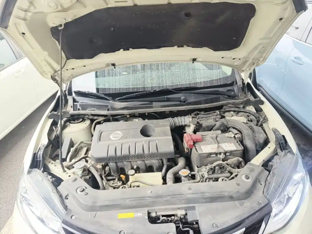 Nissan Tiida — миниатюра 20